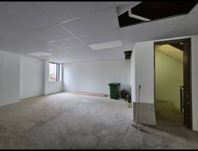 389M² RETAIL TO LET IN ROSEBANK